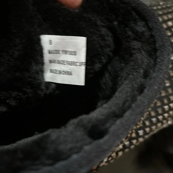 Cape Robbin Rhinestone embellished platform fur trim ankle boots Sz 9 - Picture 13 of 14